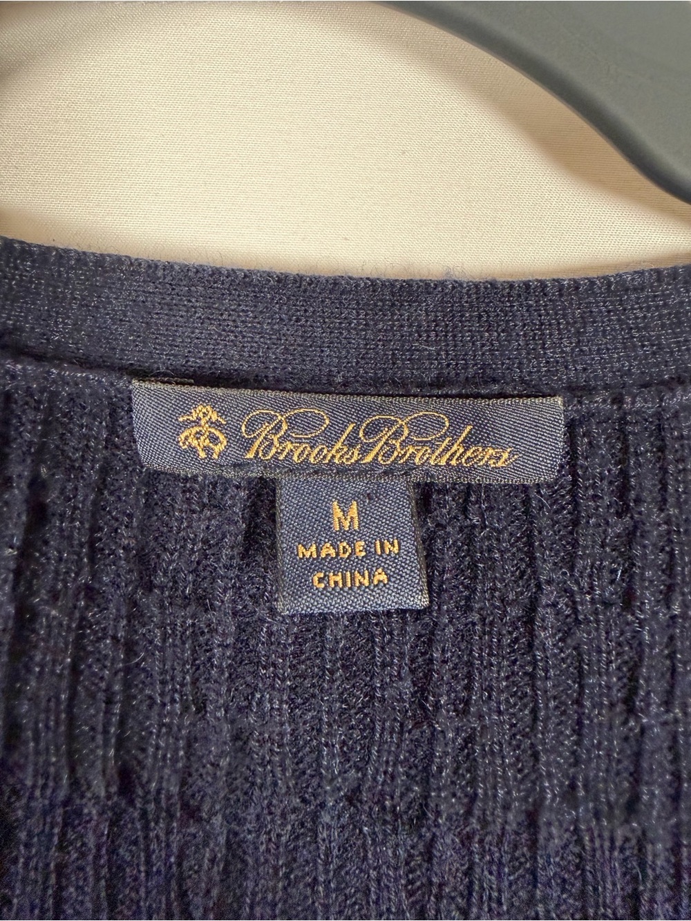 Brooks Brothers Navy Silk Cashmere Blend Cable Knit Button-Front Preppy Cardigan - Picture 2 of 8